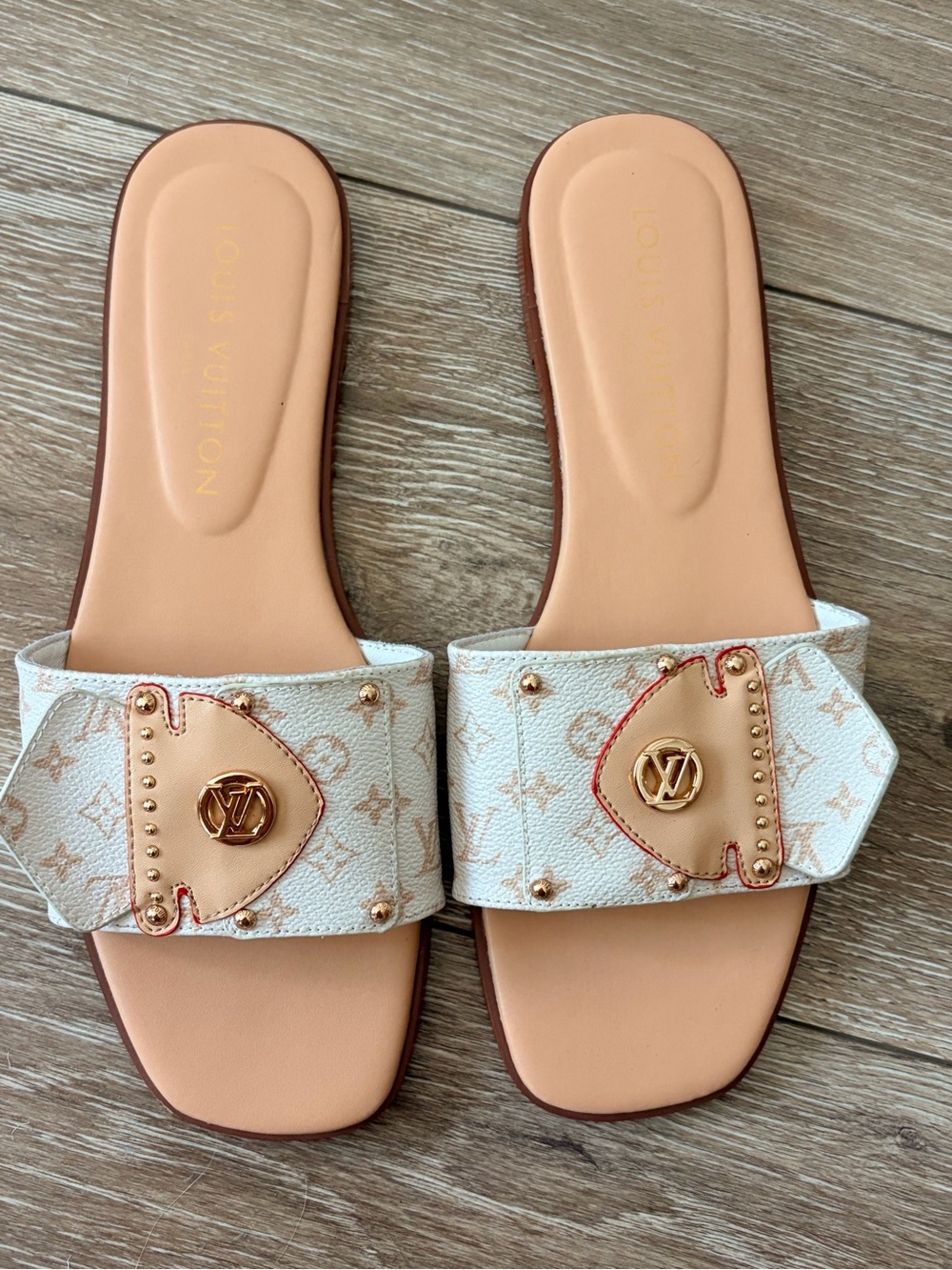 Louis Vuitton White Monogram Slide Mules with Peach Insole and Gold Hardware 10